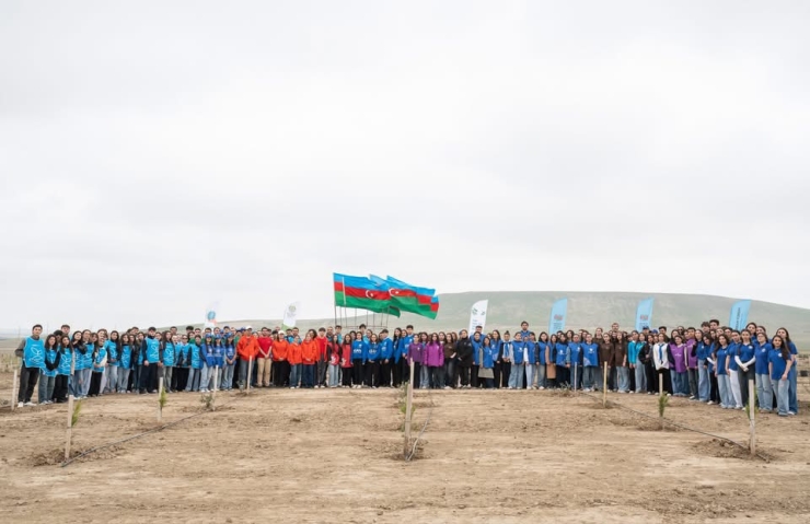 Ümumdünya Ətraf Mühit Gününə həsr olunmuş genişmiqyaslı ağacəkmə aksiyası keçirilib